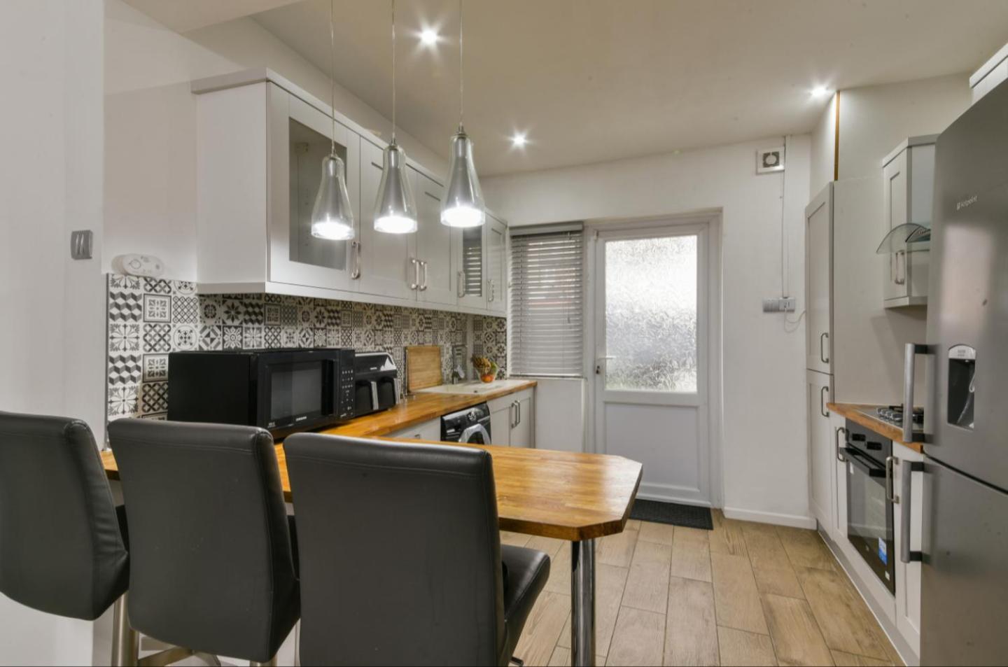 Bromley Serviced Apartments - Beckenham Place Park - London - 2 Bed House - Free Parking - 2 Beds 1 Sofabed Экстерьер фото