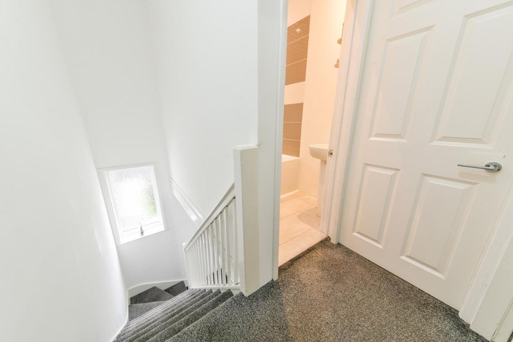 Bromley Serviced Apartments - Beckenham Place Park - London - 2 Bed House - Free Parking - 2 Beds 1 Sofabed Экстерьер фото