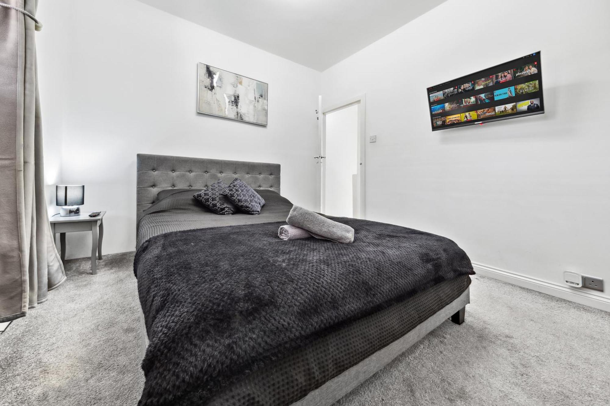 Bromley Serviced Apartments - Beckenham Place Park - London - 2 Bed House - Free Parking - 2 Beds 1 Sofabed Экстерьер фото